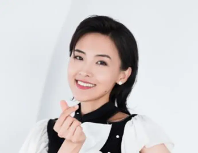 郑罗茜@3x